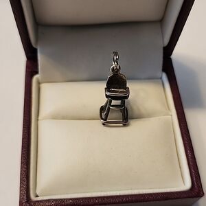 Vintage 925 Sterling Silver Sunwest Silver Inc. Child Chair Design Charm Pendant